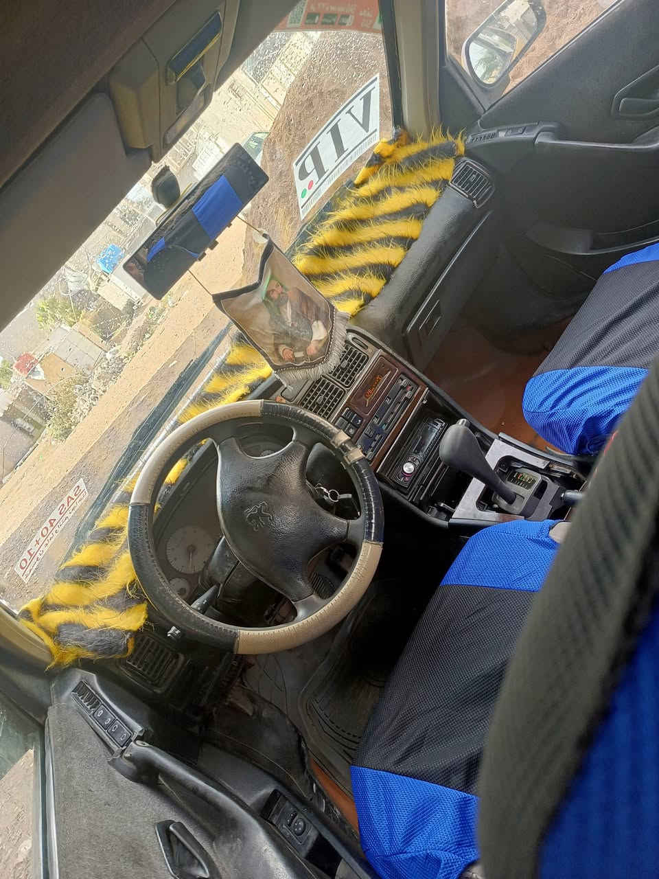 اليوم جايبلك هدية مال كرسمس تاخذها وتدعيلي اقرة تفاصيلها وخابرني وحديثة موديل 2012  بيجو بارص  المرغوبة احسن انواع البيجو  كير ومحرك  اوتماتيك ياباني  مال كورلة الحديث شرط الكفالة يعني انسة شي اسمة عطل تبقة عمر وياك   والكشر كدامك هسة مصورة  حتة الصندوك والمحرك مصورة الك ريمونت سنتر لوك تتقفل وتنفتح عن بعد  سيارة جاهزة على اخر حبة الف دينار متصرف عليها صدر امامي وخلفي وحدادية  كلها كاملة اي نقص مابيها لايتات زنون عالي ناصي مسجل سماعات اشاير دشبول ماسحات كلة يشتغل تخم تاير جديد جواها حتة سبير جديد بالصندوك  سيارة مال قتال وين ماتريد روح بيها  شرط ترايك للبصرة روحة ورجعة سيارة مال جناي مامتعبها جاهزة تجي وتشوف بعينك اي نقص انزلك من سعرها  تاخذها وتطلع كبل  تشتغل بيها وتعيش اهلك سيارة جاهزة وشغالة وخدمية توديك وتجيبك وللبيت تعوفها كلش نضيفة  سنوية عضم عاج  راعيها ماندلة اخذتها من واحد عدة وكالة باسمة بيها بس اني ابيعلك هيج اسويلك مكاتبة واتكفلك بيها سرقة وعشائر وقانون وطلب وكلشي يريح قلبك  اكتبلك وتاخذها من بيتي اي مشكلة بيها ترجع  سيارة وداعتك بس التحويرة مالتها مال محرك وكير ب13 ورقة كلفتني  واطيها الك بسعرهن  وعارضها ب( 13 ) ورقة وبيها مجال للناس الي تجيني من مكان بعيد ومكاني بغداد الزعفرانية وهذا رقمي وموجود واتساب وتدلل ***********
