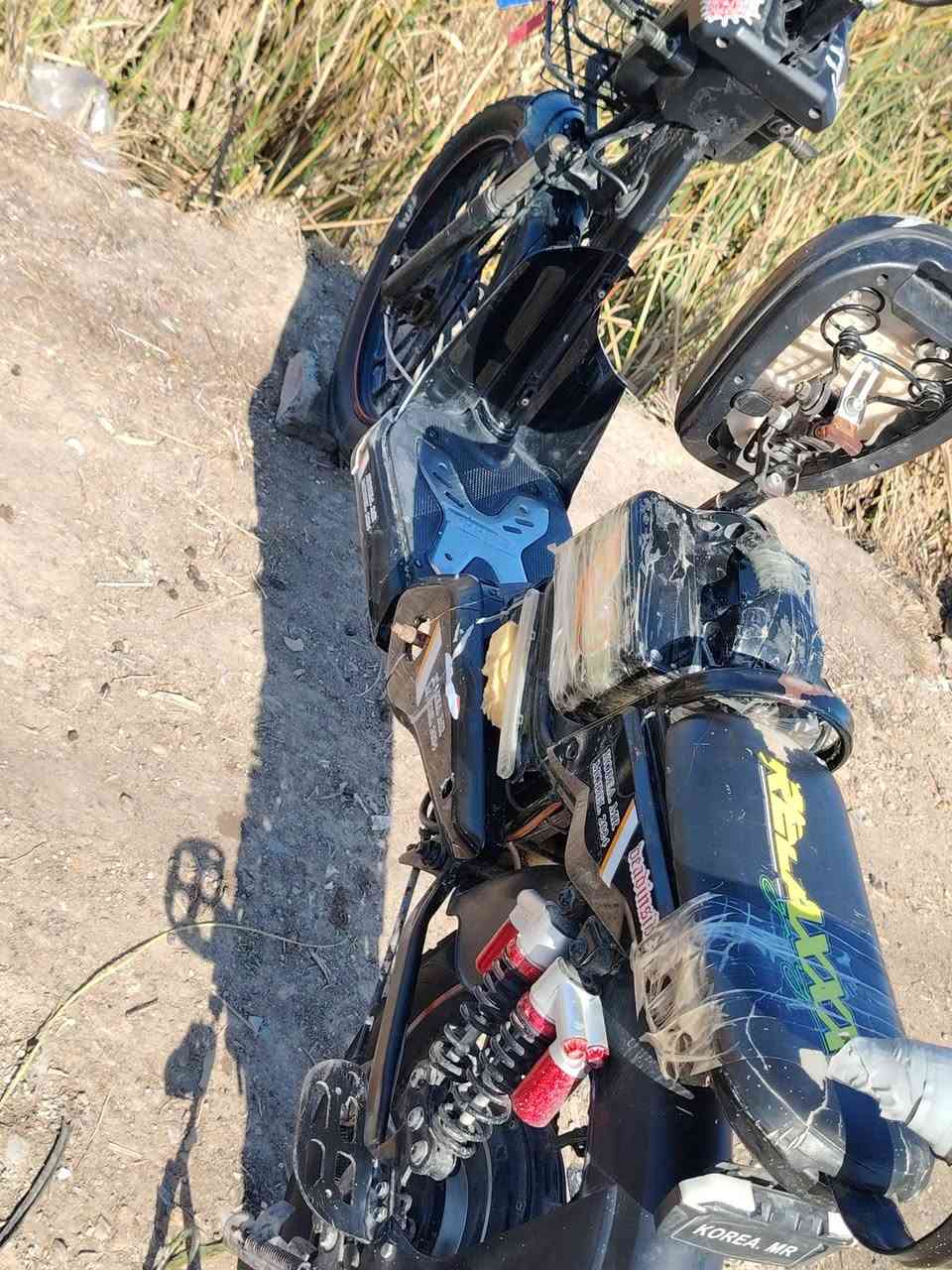 السلام عليكم دراجه شحن للبيع موديل 2024  كهربائيات كلها شغاله بطاريات نظيفه سعر 250
***********
