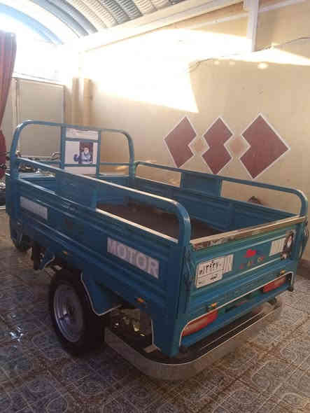 سلام عليكم ستوته للبيع مديل 23 رقم او سنويه نجف  مداور ثاني يوم جديده  ما متعوبه دشبول اكتروني  كهربائيات كلها شغاله ماعايزه شي بس الدعاميه مو وياها السعر 2850 مكان نجف حي ميلاد رقم ***********
