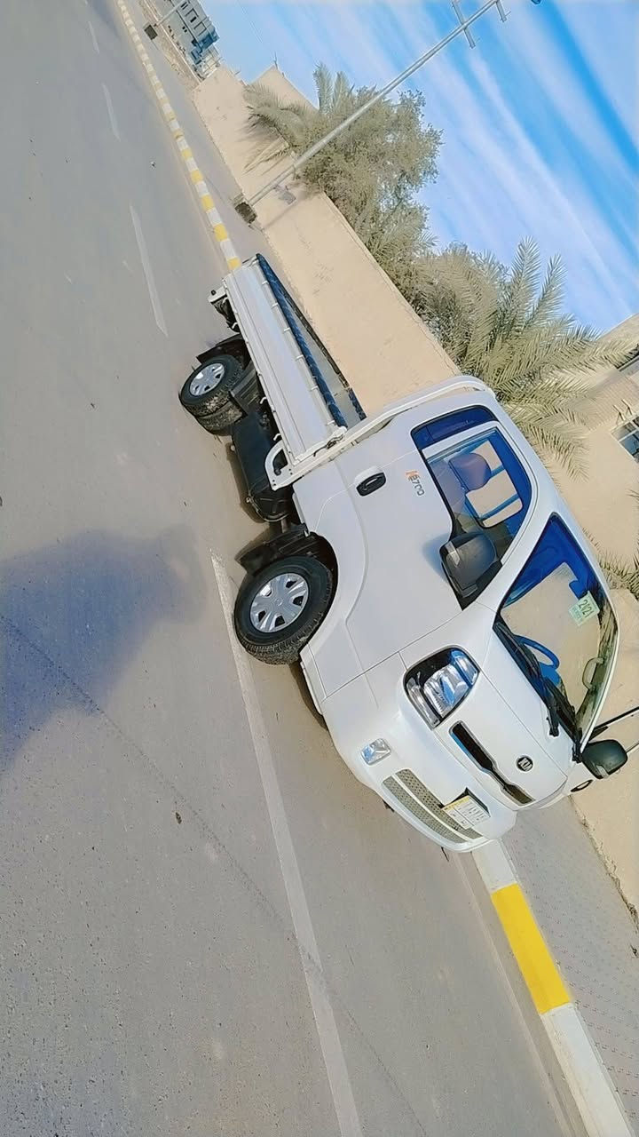 يالله السلام عليكم كيا موديل 21 شكل ل ٢٢ دشبول نفخ رقم واسط سياره مكفوله من صبغ ومحرك وكير واكسل وشاصي تخم تايرتبريد ثلج  صدر جديد سنويه لل ٢٧  مشروع وطني وين مايعجبك أحول معروضه 135 وبيهئ مجال بسيط شراي يتصل ***********
