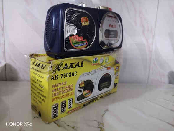 راديو مسجل جديد شغال بشرط سعر 25 الف الشراي يراسل او يتصل *********** كركوك
