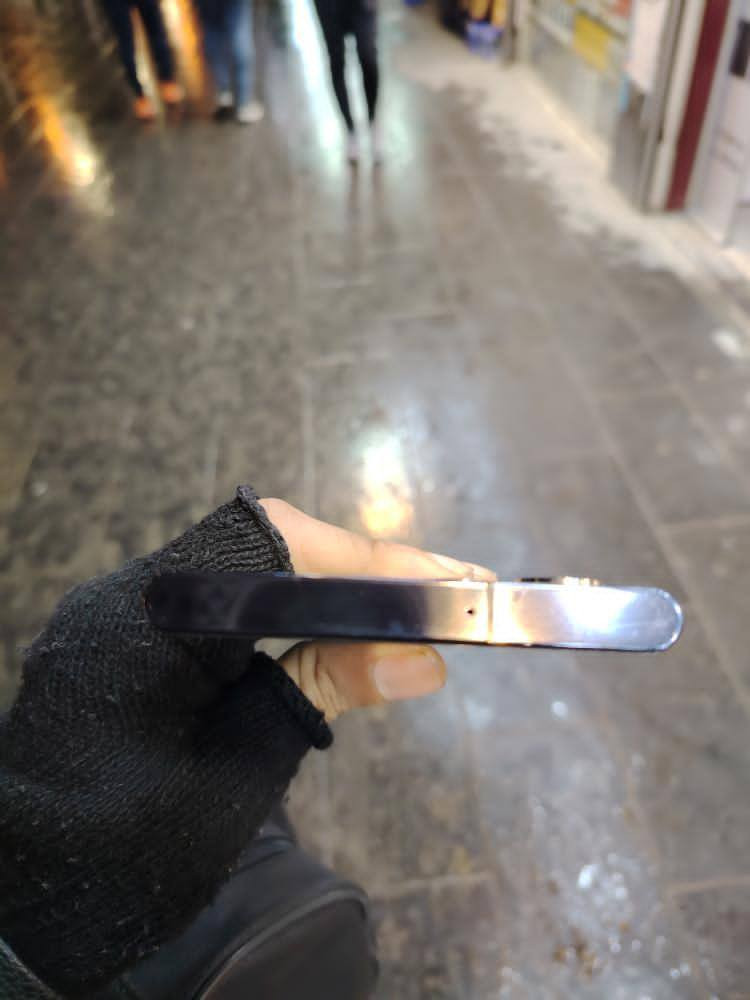 للبيع سامسونج s22 ultra ذاكره 256 رام 12 اوربي تك سيم شريحه الكترونيه
ممفتوح شرط غراضه كامله ويا سعره 600 الف وبي مجال بسيط مكاني موصل حي النور
رقمي ***********
