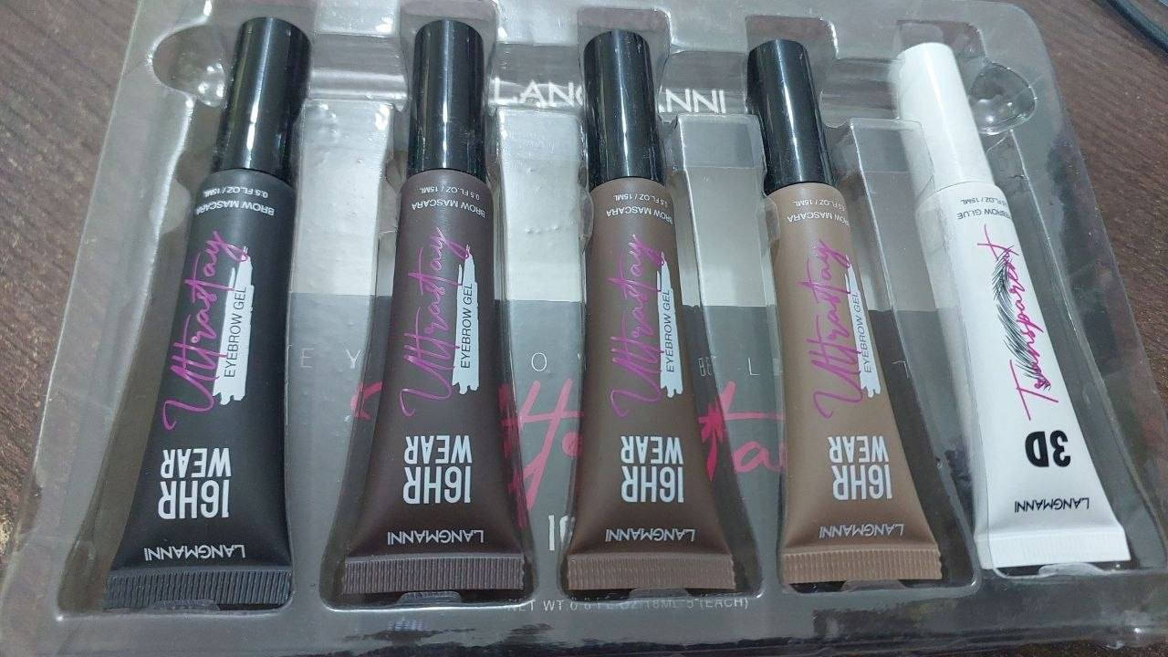 مسكارة لتثبيت الحواجب متوفرة بعدة  الـوان LANGMANN16HR WEAR 💖

لتحديد ورفع ورسم شكل الحواجب ما احجيلكم شنو ثباتها يجنن تبقى ثابتة طول اليوم حرفياً 16 ساعة ⏰ 
5 درجات (الأسود ~ البني ~ الجوزي غامق وفاتح ~ والشفاف)
تثبت الحواجب وتنطي لـون خفيف 💗🥹 مناسبة للدوامات


**إذا كنت صاحب هذا الإعلان وتريد حذفه لأي سبب، رجاءا أرسل رسالة إلى الدعم الفني**