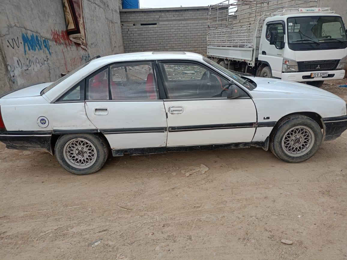 مكلف بل نشر اوميكا للبيع موديل 89 كير اوتماتيك شرط محرك شرط سنويه منتهيه سياره جاهزه شرط التحويل بطاقه بانزين مابيها سعر 20 وبي مجال الشراي يتصل عنوان كركوك الفيلق
رقم صاحب السيارة ***********
