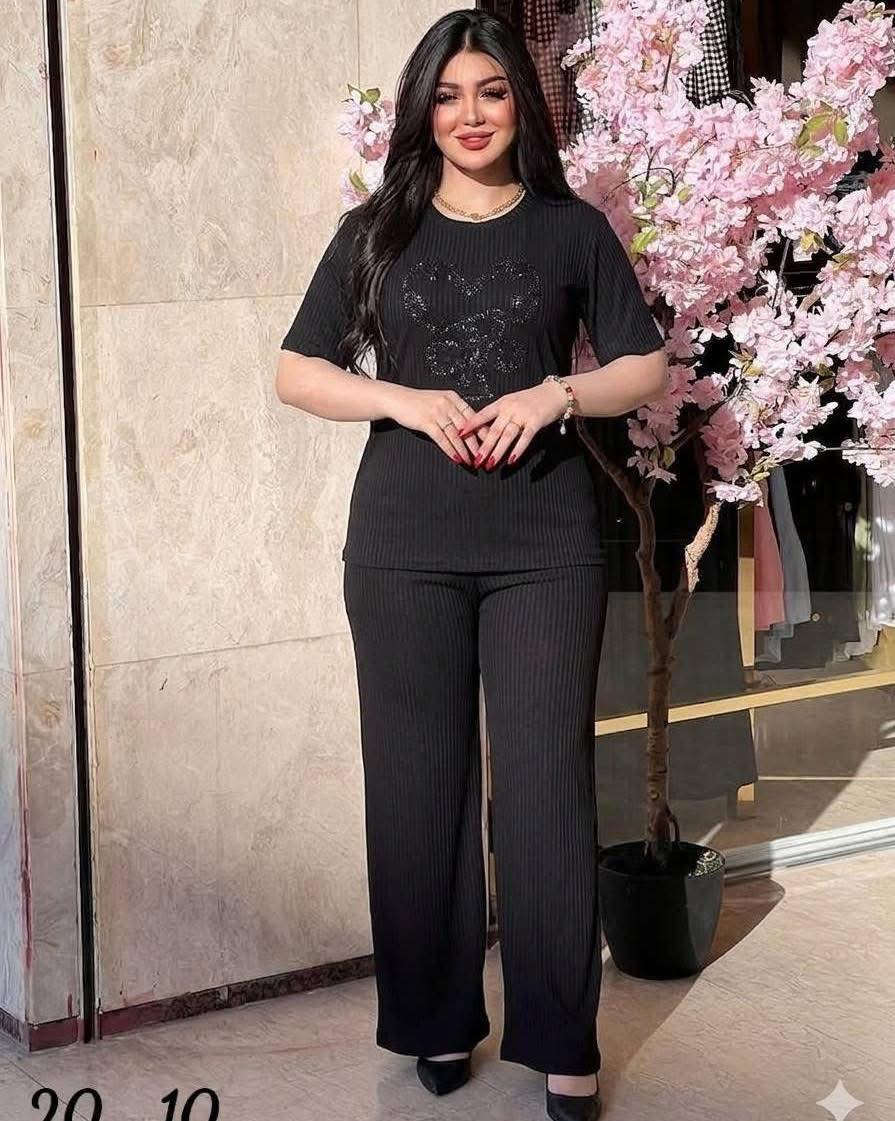 توفر تراك نساي خامه كريشه كفله سعر درزن 50 الف
البيع فقط جمله
الحجز وتساب
***********
