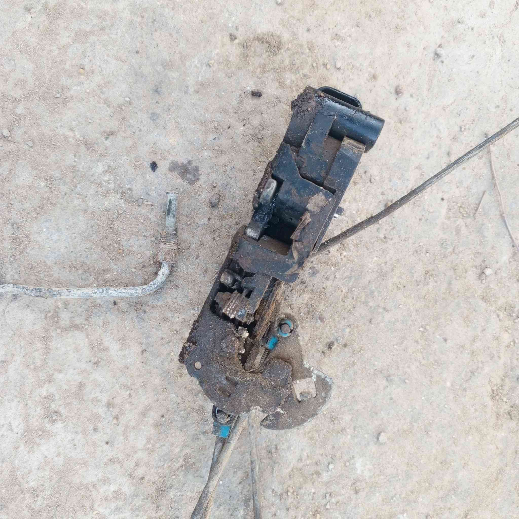 غراض لانوس للبيع اي قطعه تريدهة سكرنه. ودزهة خاص


**إذا كنت صاحب هذا الإعلان وتريد حذفه لأي سبب، رجاءا أرسل رسالة إلى الدعم الفني**