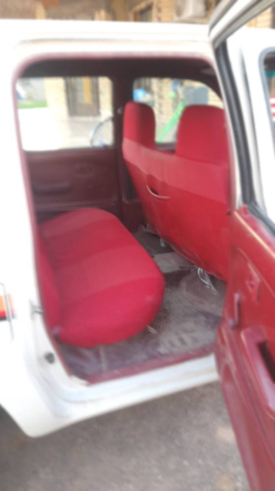 السلام عليكم تيوته دبل قماره 2001 رقم اربيل بسمي محرك 2700 محرك وكير مكفول داخل السياره احمر المرغوب كشنات بطاين بوب كله نضيف كهربائيات كله شغاله تخم تايرت بيه اربع قطع صبغ ابيع حزام السياره نصبته تخبل احله من الصور السعر 90 ورقة وبيه مجال للشراي المكان براهيم بن علي او الكرمه داخل السور...  مكلف بل نشر 
 رقم صاحب السياره ***********
