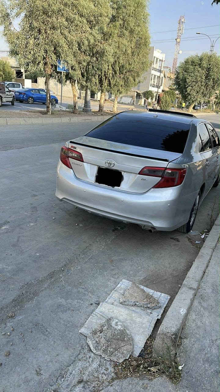 بەناوی خوای گەورە
کامری ٢٠١٤ ساغ دوبەی علوج بێ ڕەقەم مواسەفات GL خلیجیە سەیارەکە دەعم و لێدرانی نیە پێش و پشتی کەپسە گێڕ و مەکینەو تەبرید و تەقەو ڕەقەی بەشەرتە بۆیاخ سەقف و حیزام بەشەرت سعری ٦٥$ معامەلەیەکی برایانە شوێن سلێمانی ***********
