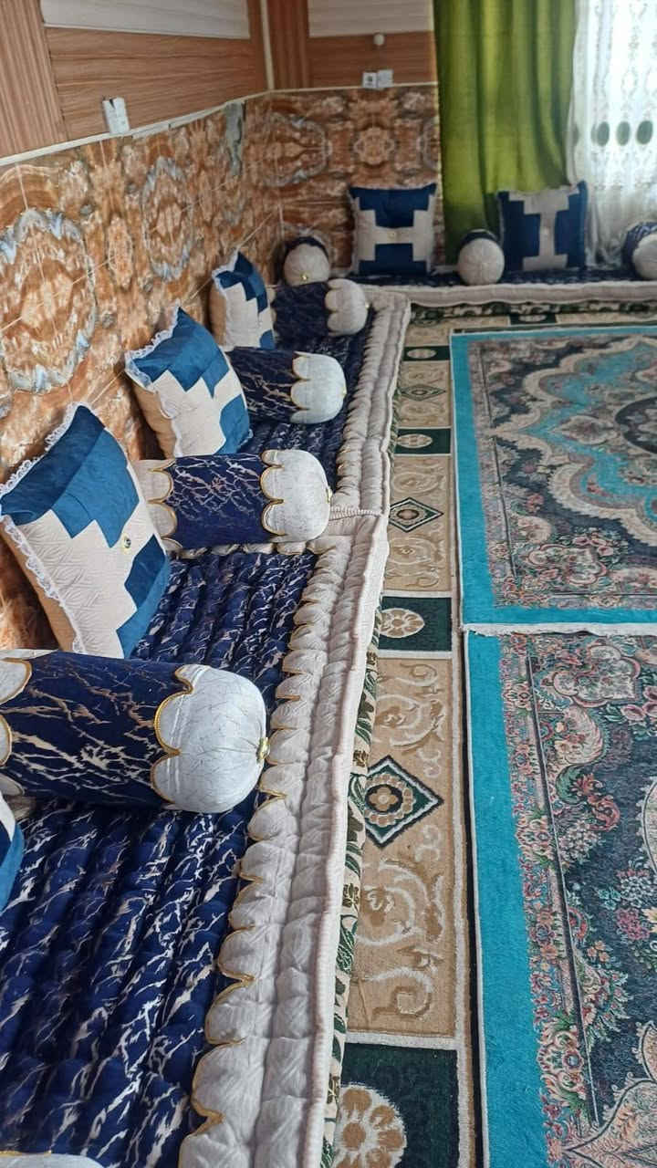 سلام عليكم يوجد خياطه انواع الجودليات عادي وديوان. ومخاد وجراجف.بسعار مناسبه جدآ. العنوان. ناحيه العباسي قريت كرته. بيت فلاح ال خرس. وحياكم الله الجميع. أتصال. رقم. ***********.
