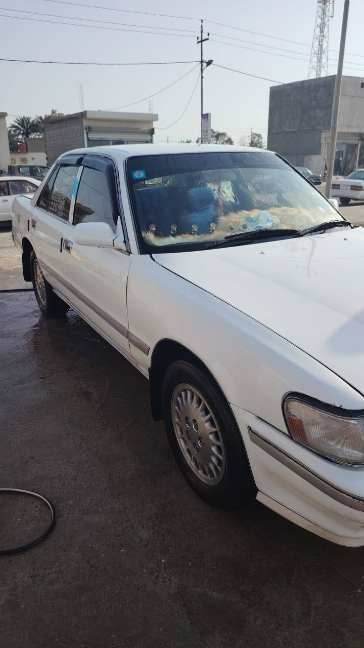 سلام وعليكم سياره بسمي مارك كربلائي رقم جديد سنويه لل29 مكينه ونجي سعر 55 وبيه مجال  مكان السيارة البصره رقمي  ***********
