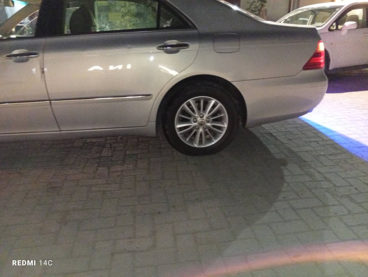 مووس ٣ دوگمە ٢٠٠٧ ١٨٠ بچووک بە گەورە لە کەلارەوە بۆ گوندی عیسای ٦لیتری خواردوە
0773 105 0067
