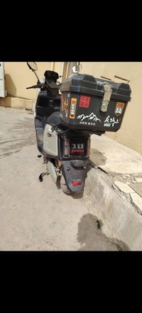 للبيع دراجه ساعقه دراجه 2025.. 6بطاريات.. ملف 2000.وامانه دراجه كلش جد...