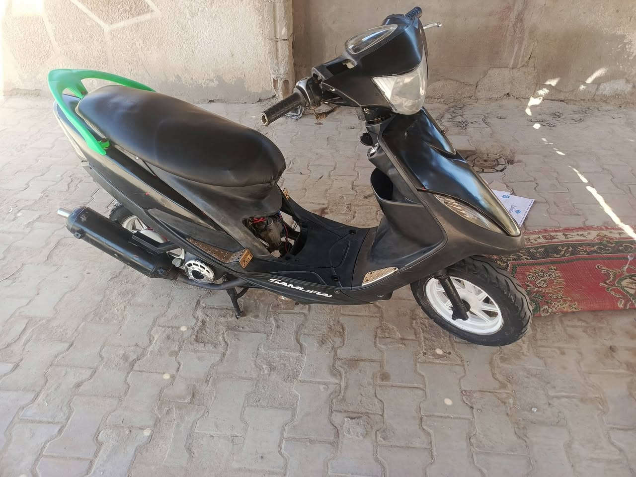 سلام عليكم
عدله للبيع مفتوحه
اجانت بوشه 55سويتهه بلاد 
كلشي شغال سلف شاير كلهه 
سعرهه 400بيه مجال شلعه معدل مكان رميثه وركاه 
***********
