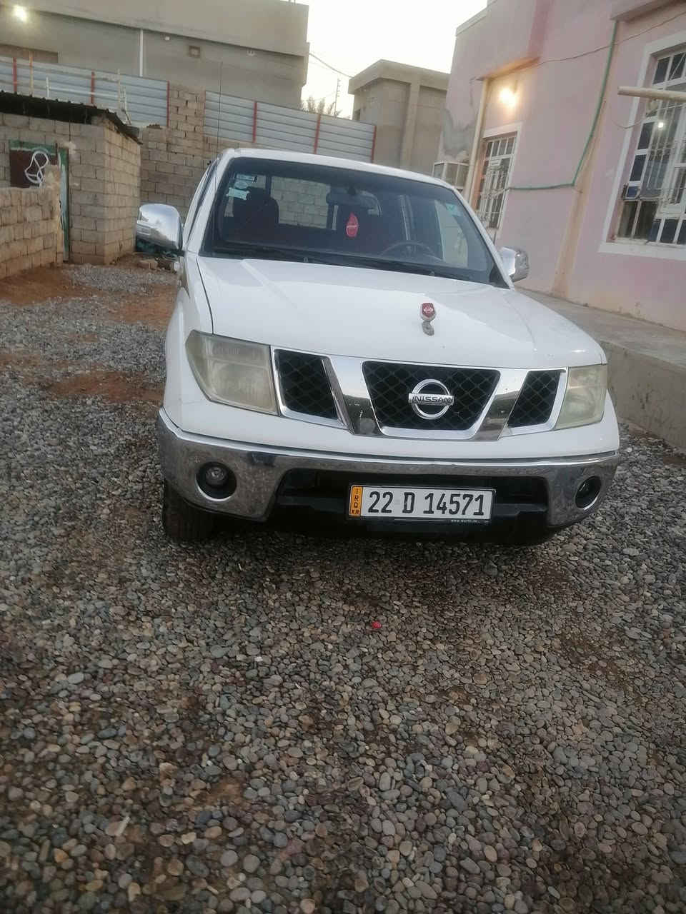 للبيع نيسان نيفاره موديل ٩ كير عادي رقم أربيل دولي الشرعى موجود تحويل مباشر محرك كير ذهب سياره حلوه مال جناي السعر ٩٠ وبيه مجال للشراي *********** خابر وتدلل مكاني الشركاط
