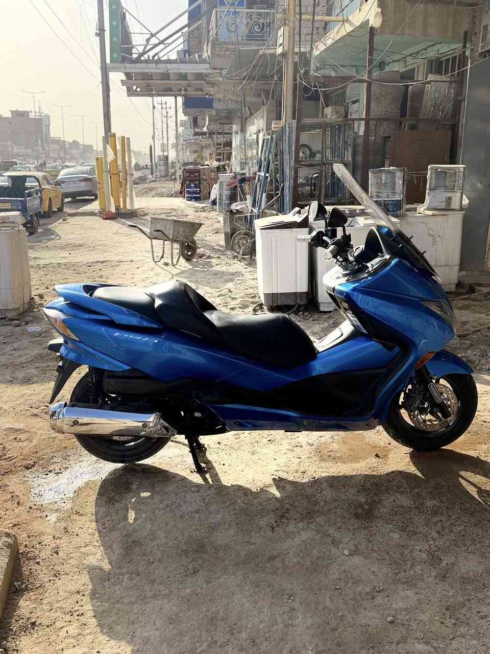 سلام عليكم
فورزا 10/0 للبيع السعر 17$ وبيها مجال

كفالة عامة على وضع الشركة
لون مميز چويتي 
وسستم صوت بالجنطة
مفولة للأخير الدراجة خير من الله مداريها دهن امزويل وبانزين محسن ماشيه 50 الف

العنوان :ديوانية 
للأستفسار:***********
