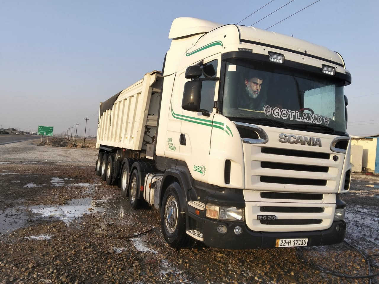 للبيع سكانيه تريله قلاب مربوطه 4محاور مكفوله تخم تاير رقم اربيل جديد هزه فحص جديد تحويل ثاني يوم مكينه 620 لاتنقيص ولاتبخير  كير كهربائي جاهز للشغل السعر 440 مكاني البصرة القرنه ***********#***********
