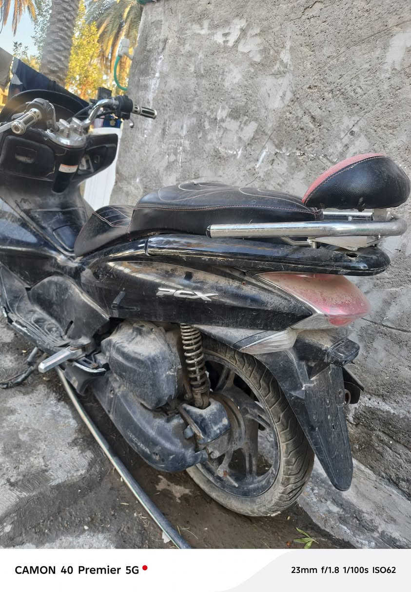 بي سي إكس للبيع الدراجه متروكه يرادلها تجفيت مكاني بغداد ***********
