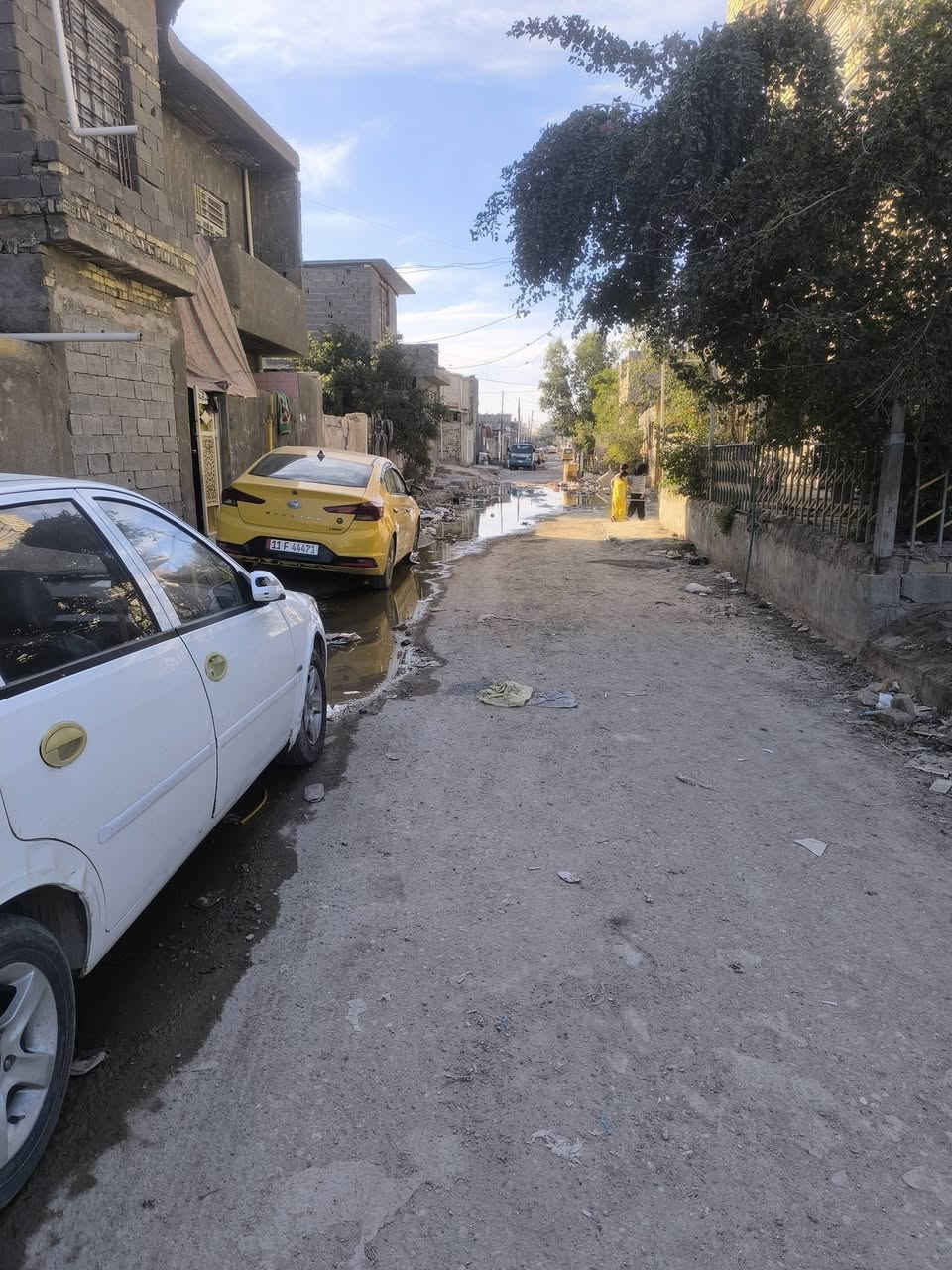 السلام عليكم
للبيع. مساحه 100 متر مربع 
منطقه حي زهراء ثاني فرع يم سده 
السعر 45 و بي مجال 
وتساب ***********
