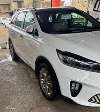 سياره سورنتو للبيع 2018 ثلاث قطع تبريد فول سياره بني رامه مكينه وكير م...