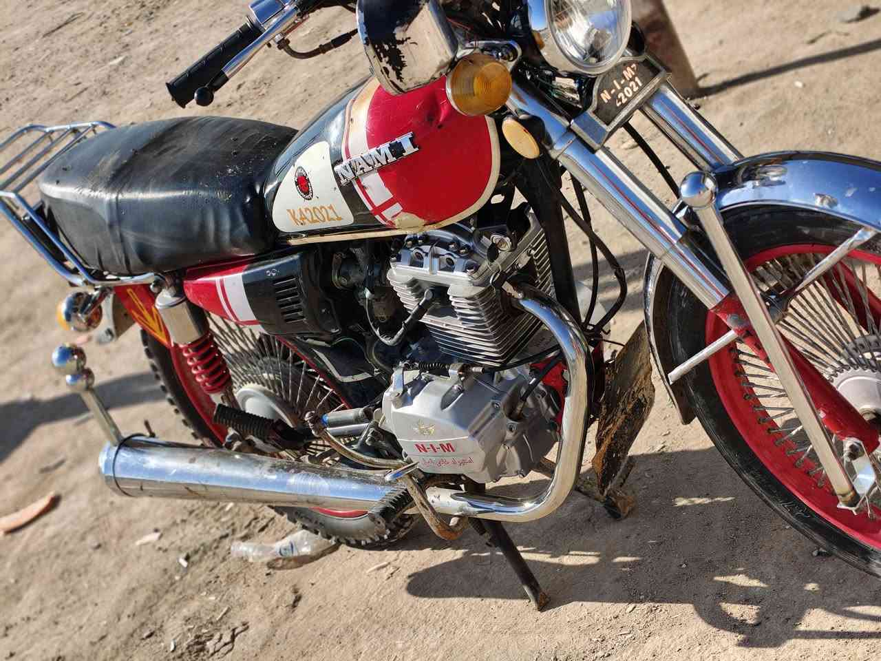 دراجه للبيع نام 21وراق
ماذبلك عليه ربع جاهزه كهربائية كله شغاله 
مكين خير من الله تاير جديد 
المكان قظاء الدوايه ***********
السعر 650وبيه مجال بصيط
