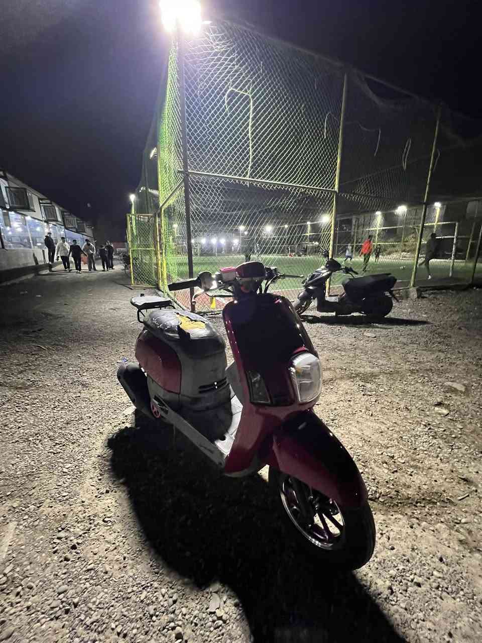 بوليس للبيع
دراجه نضيفه ما ناقصه أي شي تزود كرزي 
دراجه سلف هندر نكره 
مكان بغداد شهداء البياع 
السعر 550وبيهه مجال 
الرقم ***********
