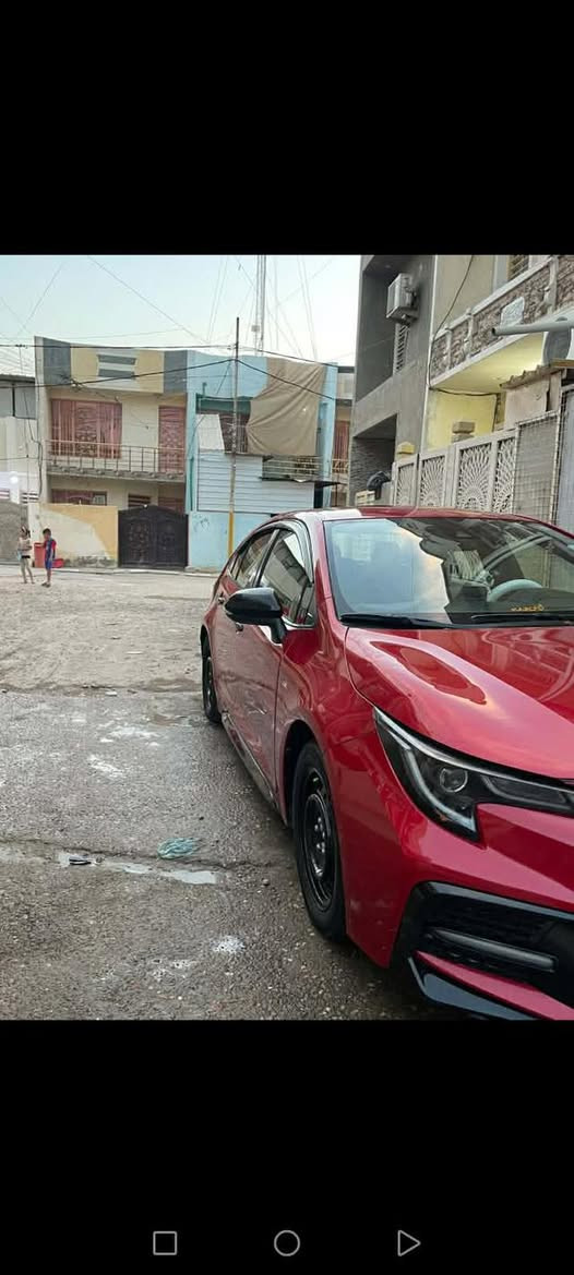 سلام عليكم كورلا موديل 2020 ومحرك 2000 ماشيه 60 السياره جديده كل نقص مابيها رقم اربيل باسمي السعر١٤٤ صور الحادث بل منشور خفيفه ضربتها ***********
