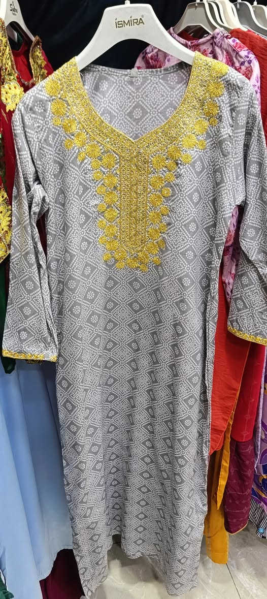 الوجبه الثانية كلابيات خليجي مخاور بناتي ومحير 👘
قياسات من 👈 عمر 1 سنه الي 12 سنه 👉 
السعر حسب القطعة والمديل من 3الاف والي 7 الاف دينار 
يتوفر جميع الوان 🌈 والأحجام والموديلات 👌 
عنوان المجمع سوق الميثاق مجاور خياط البزاز قبل نهاية السوق للاستفسارالاتصال على الرقم ***********📞 أو على الوات ساب 📱🌹 وأهلا وسهلا بزبائننا الكرام 🌷🌹 
#الجميع
