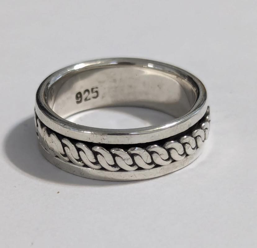 اكسوارات رجالي الاماني اصلي


**إذا كنت صاحب هذا الإعلان وتريد حذفه لأي سبب، رجاءا أرسل رسالة إلى الدعم الفني**