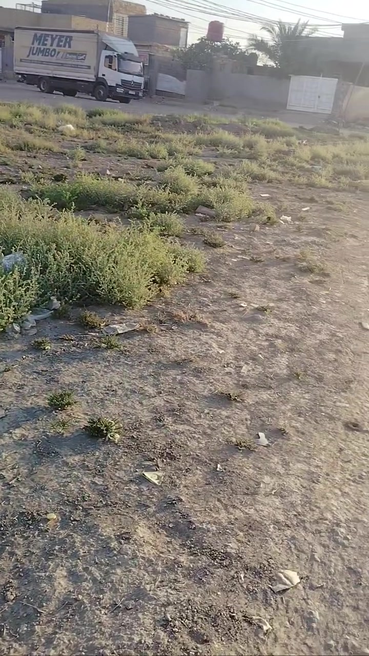قطعه للبيع طابوزراعي مساحه 425متر عنوان الحمزه الغربي طريق المعاره بشارع 8 عشارع مباشر قرب سيدسهيل للاستفسار ابويوسف العنزي للعقار ***********
***********
