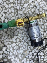 بوستر ماء جديد السعر ٤٠ بي مجال الاستفسار الاتصال ع رقم07782256399