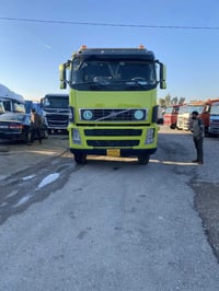 فالفو FH/460 • موديل 2003 • كركوك