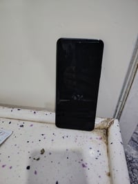 موبايل هونر ٨ A لبيع نظيف سعر ٩٠ بيها مجال شراي اتصل ٠٧٧٢٢٣٦٧١٩٠