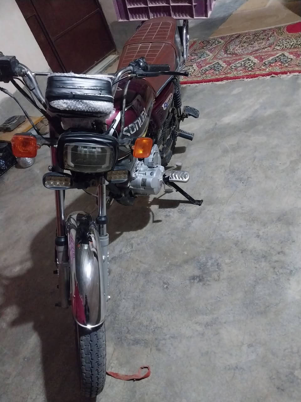 سيفان للبيع موديل ١٩بدايه صرفيه ماطور هندر واحد سلف كهربايات شقال السعر 375 مكاني تكريت الناعمه ***********
