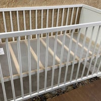 ايكيا • سرير اطفال • بدون مرتبة