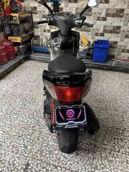 اللهم صلي على محمد وال محمد                                       متاح دراجه سكنس فحل سرعه ١٤٠ دراجه كامله مابيه اي نقص ماعدا شاشه الدشبول لفيوز محترك دراجه خير من الله معدل شلعه دراجه بلادي مكينه كابريتر دراجه من الشغل للبيت مامتعوبه مال جناي مكاني البلديات ***********
