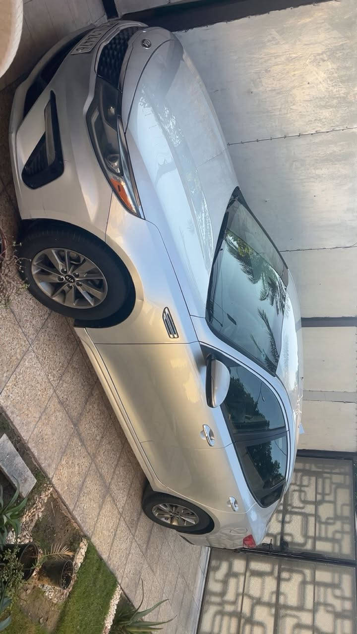 السلام عليكم ..
للبيع كيا اوبتما ٢٠١٩ امريكي مكفولة( كلين) بدون حادث ولا ايرباك حتى الدعاميات بدون صبغ
سيارة جديدة جداً بدون اي نقص 
رقم سليمانية الجديد 
المواصفات :-
١- شاشة كبيرة 
٢- رادارات جانبي وامامي 
٣- فول تحكم ستيرن 
٤- كامرة + حساسات
٦- محرك ٢٤٠٠ مكفول
٧-ويل ١٨ + تخم تاير جديد 
وباقي المواصفات المعروفة للاوبتما 
ملاحظة ( بارد مكانين بسيطات جداً ) 
عنواني بغداد حي العدل 
السعر 143
***********
