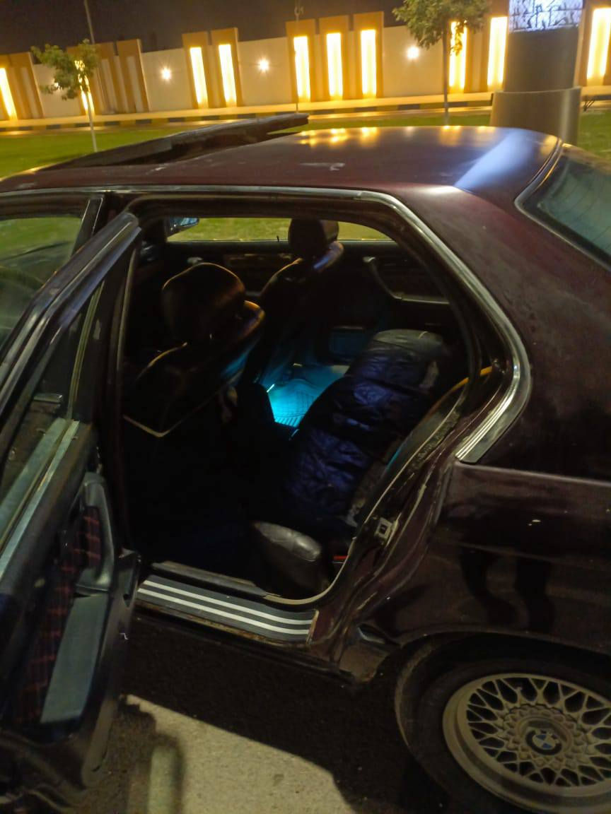 سلام عليكم
بي ام للبيع او مراوس حسب القناعه 
موديل ٩٢
حجم735
سياره بلاديه بدون ضربه بدون خياس
تخم تاير باتري جديد تبريد ثلج
گيرومحرك  فول 
سياره فول ماناقصها برغي كلشي شغال بيها خير من الله 
سعر ٤٤ 
العنوان الانبار كرمه 
***********
