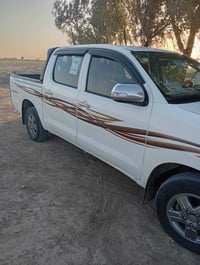 هايلكس • ٢٠١٤ • رقم قادسيه