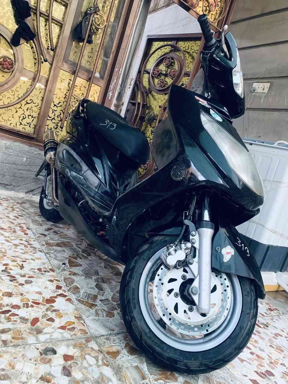 سلام عليكم سكني ياباني دراجه نضيفه وكل نقص مابيها فقط يرادلها ترايش  شلعه معدل خير من الله كهربائيات شغاله مكينه ناعمه   
   السعر خاص


**إذا كنت صاحب هذا الإعلان وتريد حذفه لأي سبب، رجاءا أرسل رسالة إلى الدعم الفني**