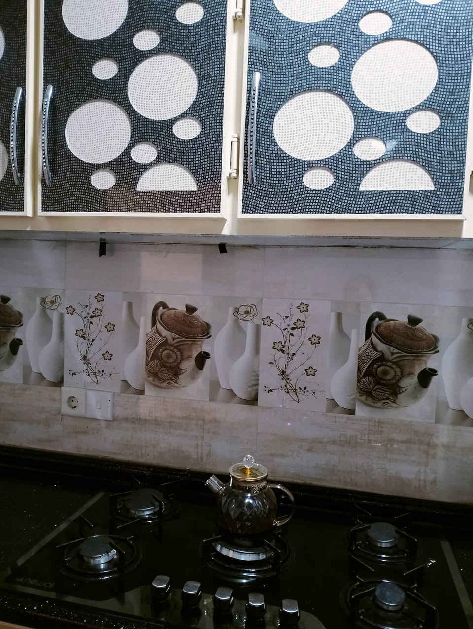 كاونتر مستخدم شي قليل كرانيت اصلي ثقيل 6امتار 
 لحد يكسر سعرو. مليون و100 وبي مجال   ال شراي يتصل عل رقم أكثر استفسار *********** 
ادمن وافقو
