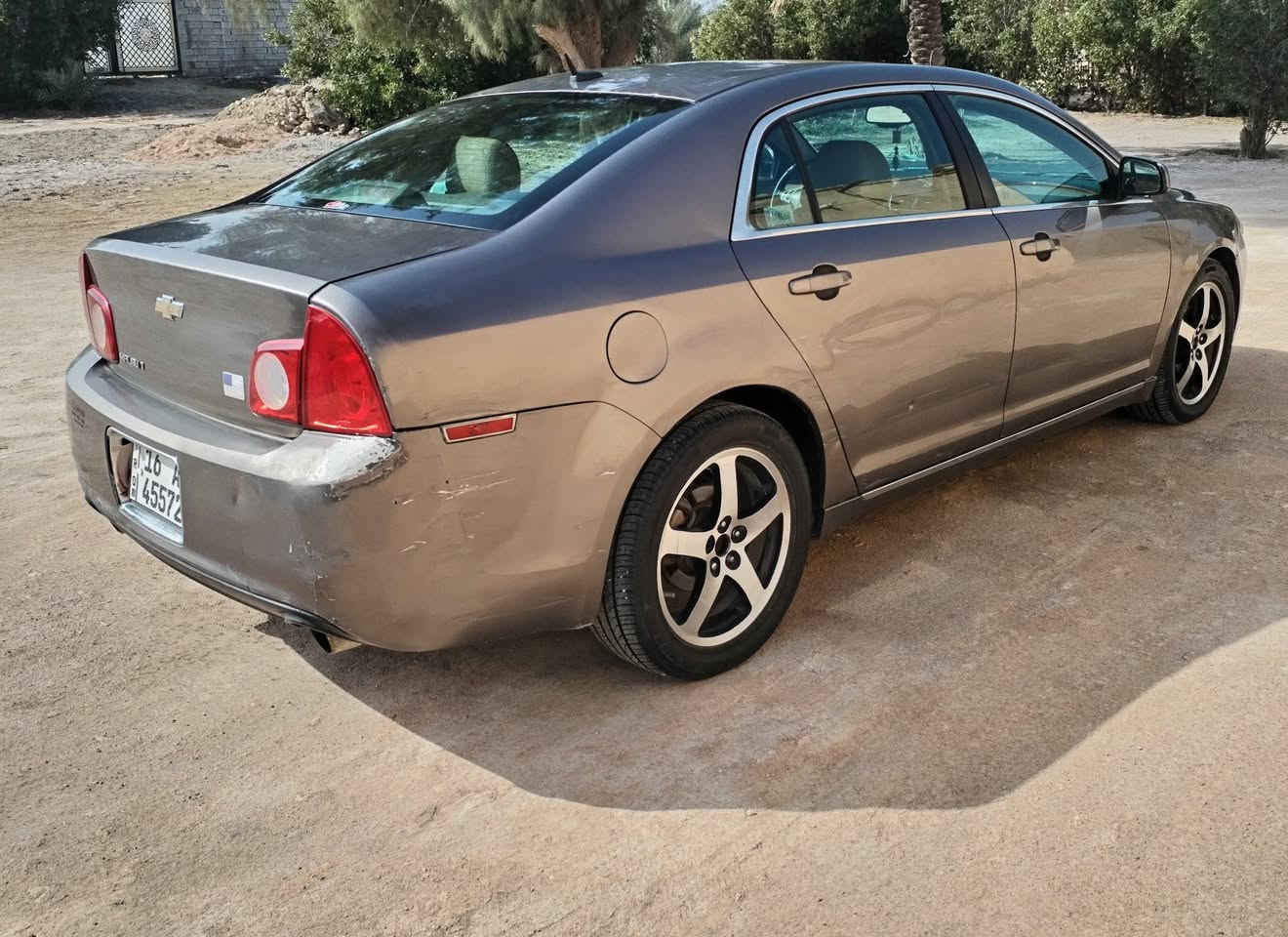 ماليبو موديل ٢٠١١ خليجي سياره جاهزه بيه قطعتين صبغ فقط ترهم مراوس للاستفسار الاتصال ***********
