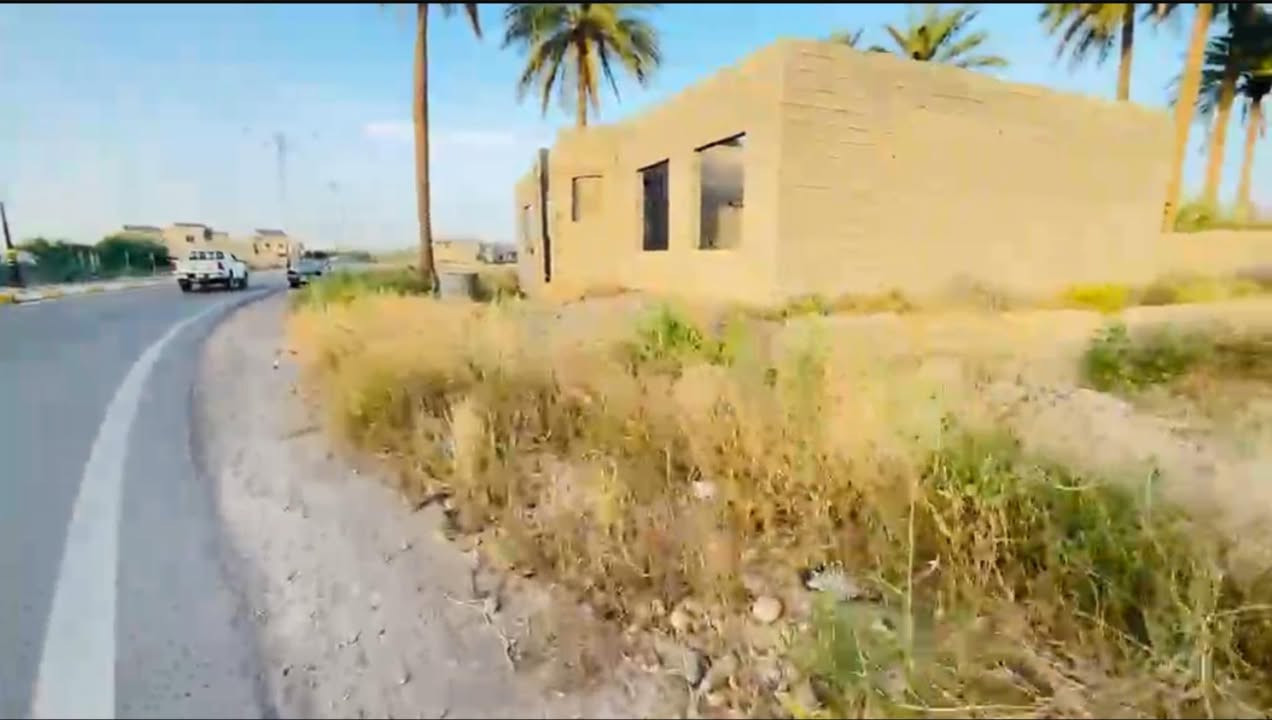 للبيع هيكل على السايدين  بسعر مناسب جدا ، مساحة الارض 600 متر سياج كامل للقطعه والبيت
جنس العقار : طابو زراعي 
📌للمهتمين يوجد مقطع توضيحي كامل عن البيت 
للأستفسار الاتصال ***********
