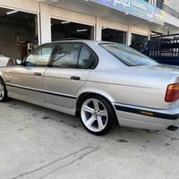 BMW 525 iA سەرەتا بەناوی خوای گەورە بیئێم ٥٢٥ تۆماتیک سلایت ٤ جام کارە...