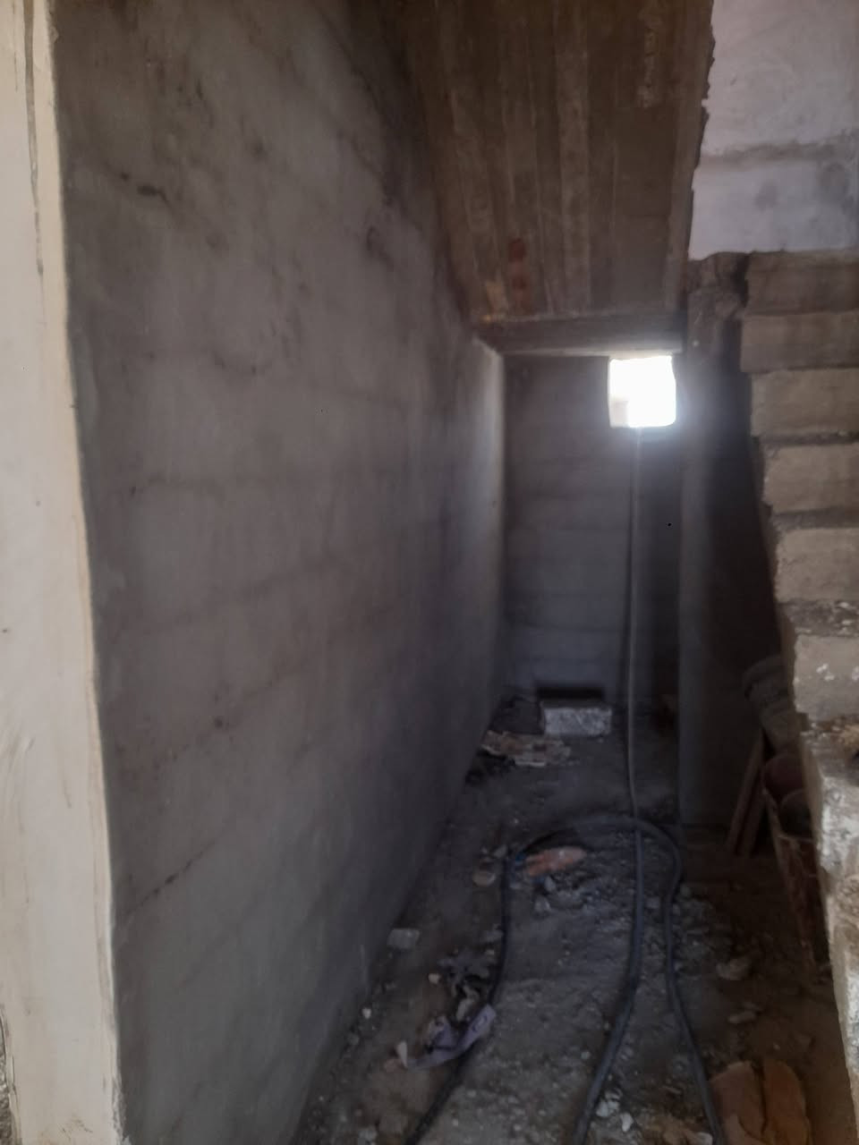 كادر لبخ متفرغ حاليا أسعار مناسبة جص أسمنت مواعيد مظبوطة عمل بأخلاص وكذالك يوجد كادر بناء بواسطة القالب وبأسعار مناسبه اخوكم أسطه عبدالله الجبوري ***********
