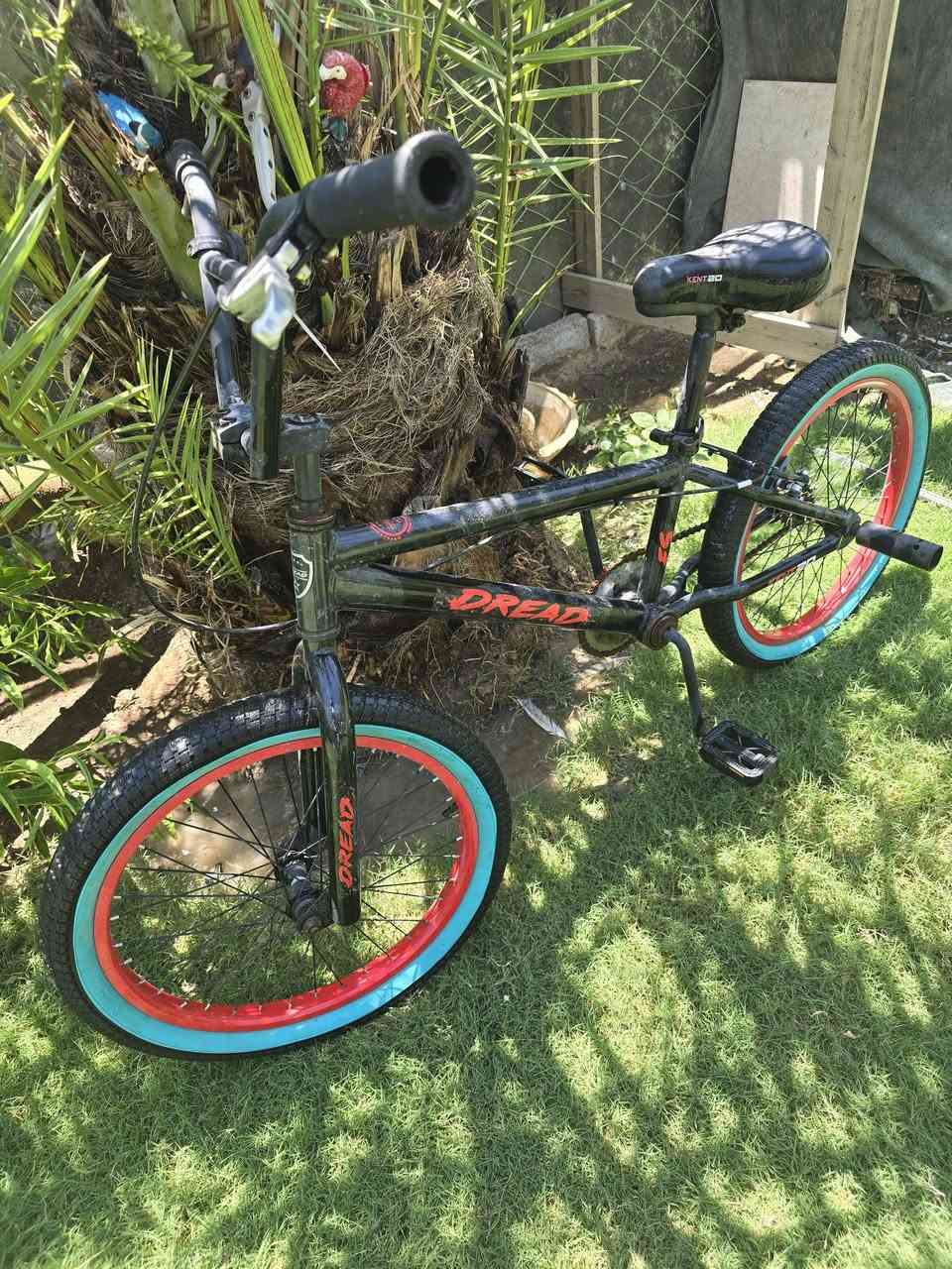 بايسكل BMX للبيع
بغداد البلديات ***********
