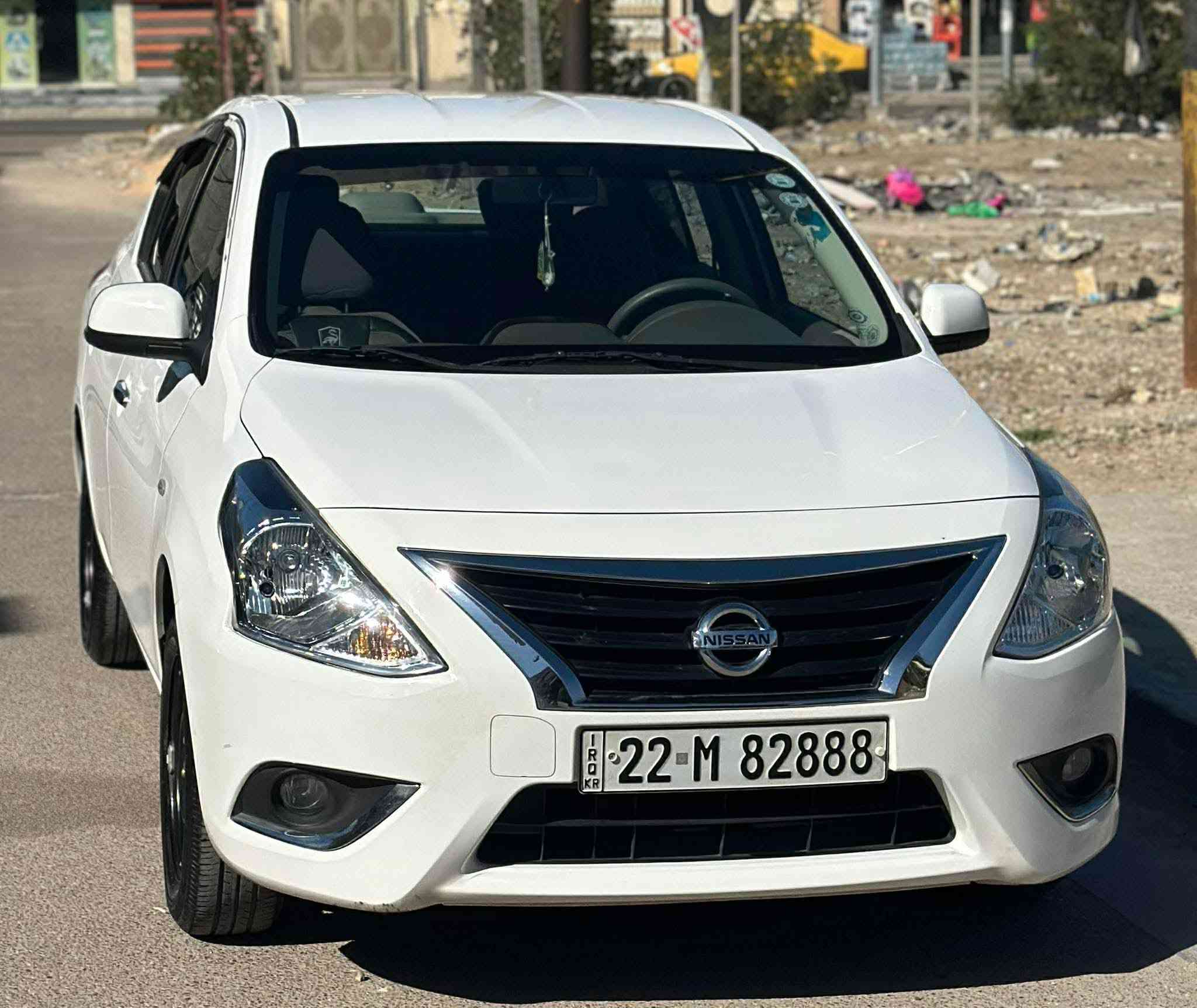 السلام عليكم .. نيسان سني هندي مكفوله كفاله عامه موديل 2023  رقم أربيل سنويه بأسمي تحويل مباشر جديده لوك ماشيه ٤٥ استخدام شخصي مال بيت رقم مميز السعر 122 وبيه مجال بسيط مكاني بغداد حي الجهاد للأسفسار *********** 
***********
