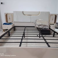 غرفه للبيع السعر : 700 وبيه مجال 07711572533