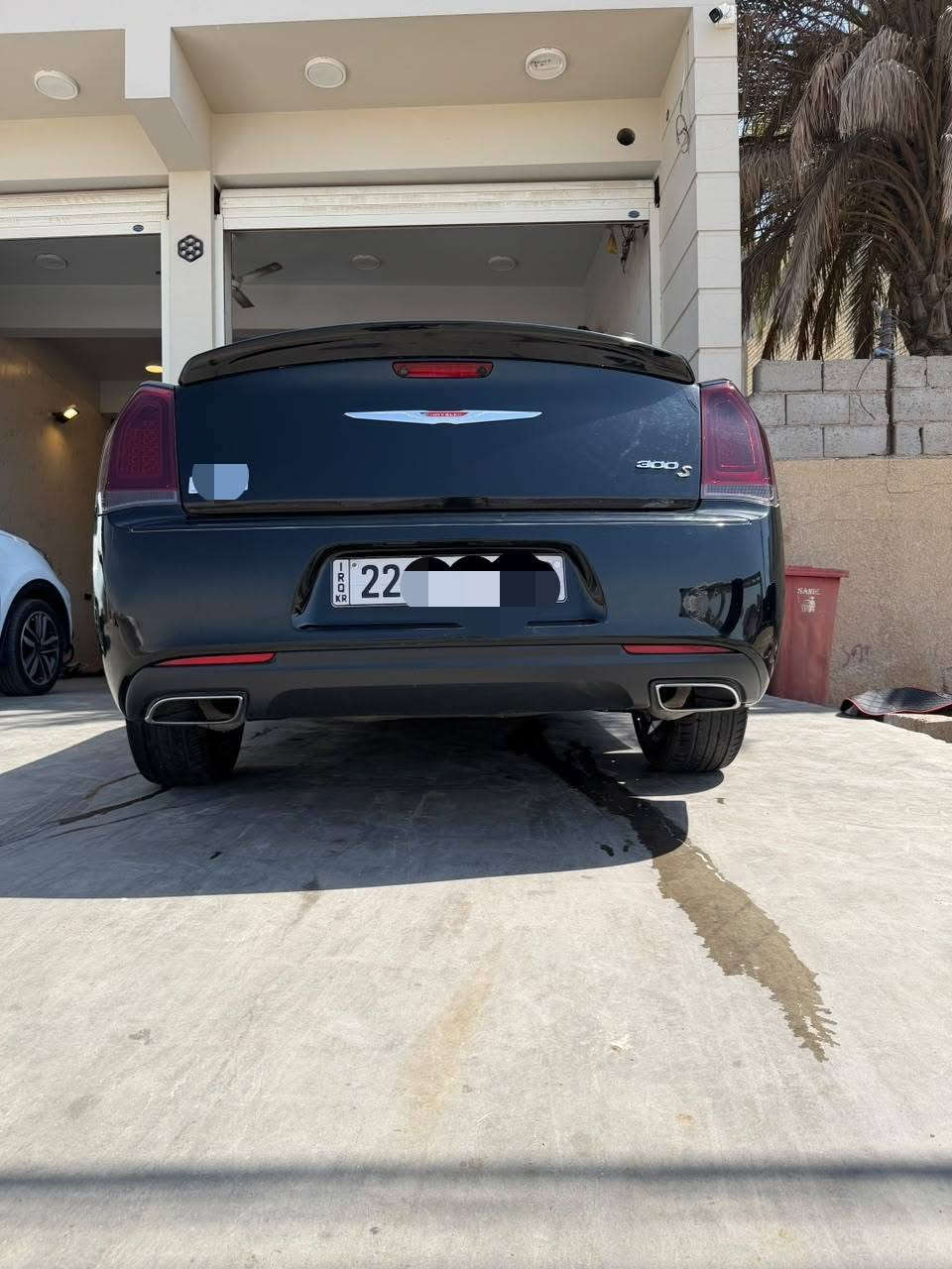 اوباما مودل 2016
300c
فول موصفات 
وارد كندي 
بانوراما 
داخل ابيض 
برده خلفيه 
مكفوله كفاله عامه من صبغ وبارد وتبديل كفاله 
كير مكينه مكفول 
صبغ دعاميات جماليه فقط 
رقم اربيل بأسمي تحويل مباشر هزه جديده
ماشيه 165
عنوان بغداد الشعب 
السعر عند الاتصال 
الرقم ***********
