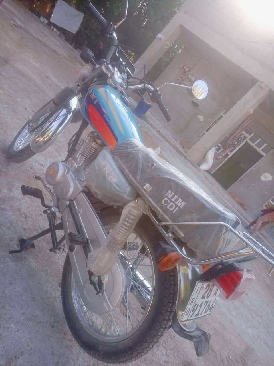 السَلٱمٌ عـَلـْيگمّ-ۈرحـْمّـٌة ٱللـّہ ﯙبُرگـّاتہ دراجه للبيع وكيله العارضي رقم وسنويه باسم العارضي  دراجه كلشي مابيه تخبل شاصي2012
طالعه 2025وتعمير 2025 صارله 3تشهر من طالعه  
***********
