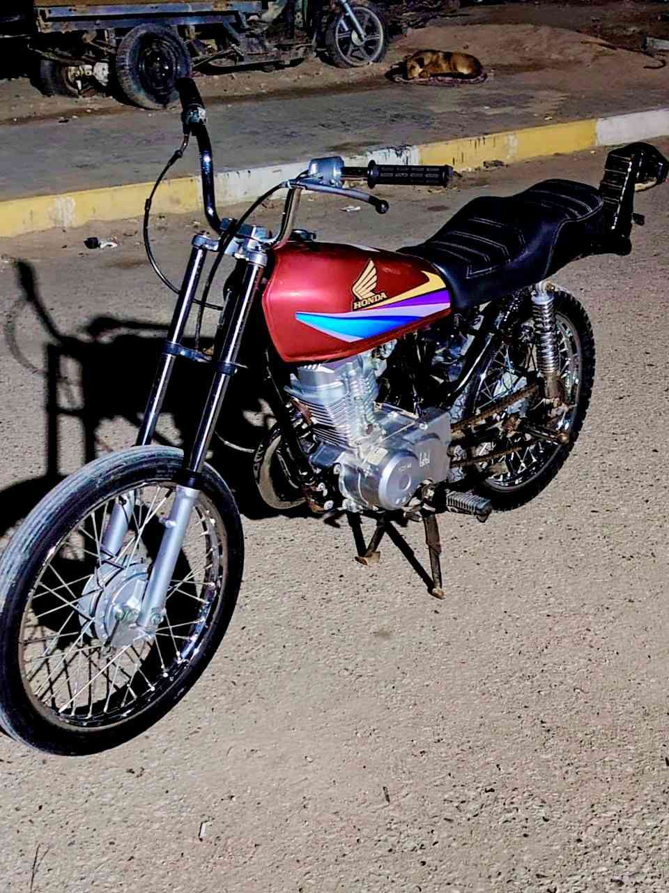 للبيع مكان الرميثه دراجة 21بلالدي وراق صوالي دراجة مكفول شرط 
***********
